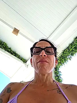 Snapshot of sexy7883 chatting on July 17, 2026, 11:07 am sexy7883 online show from July 17, 2026, 11:07 am