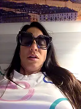 sexy7883 online show from April 27, 2026, 10:52 pm