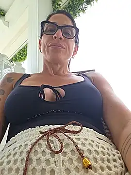 Snapshot of sexy7883 chatting on July 16, 2026, 10:45 am sexy7883 online show from July 16, 2026, 10:45 am