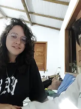 Bluelizslave online show from December 17, 2025, 1:21 am