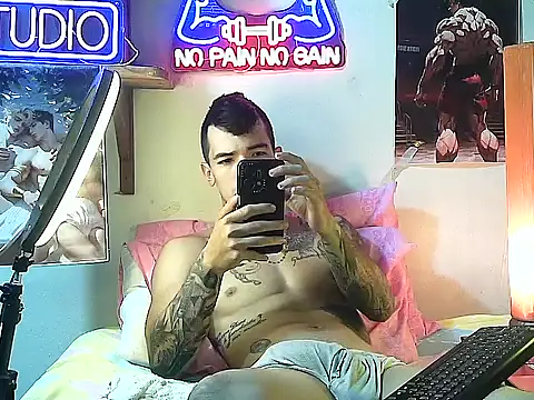 Strongcockfitness online show from September 28, 2025, 12:06 am