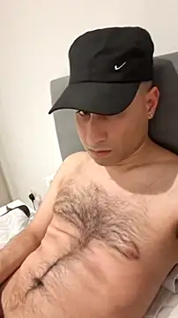 alexfn10 online show from April 1, 2026, 11:12 pm