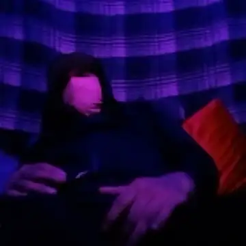 johnboones10 online show from March 18, 2026, 4:08 pm