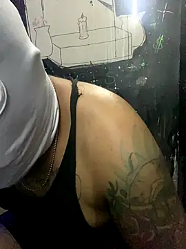 johnboones10 online show from September 18, 2025, 9:01 am