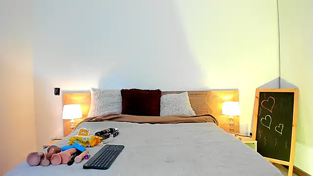 Parys Hot online show from September 10, 2025, 4:00 am