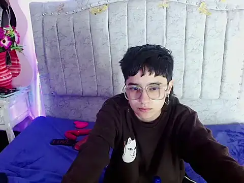 Britney thx online show from February 5, 2026, 3:57 am