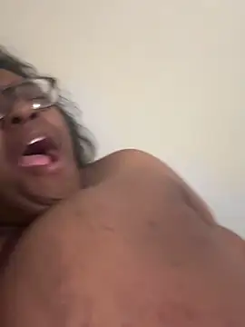 bunbun420247 online show from December 2, 2025, 7:54 am