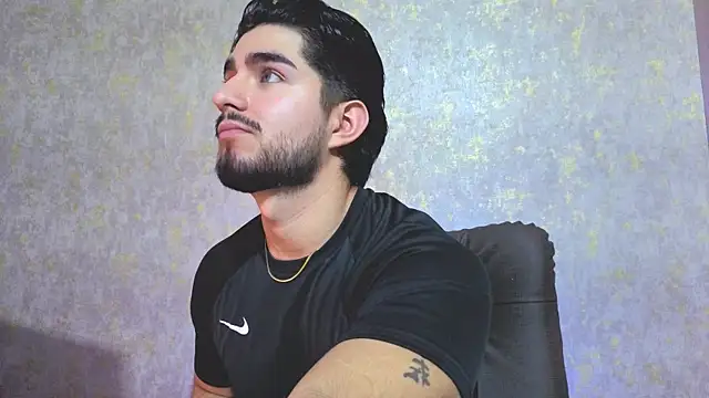 zayn maximoff online show from April 25, 2026, 2:25 am
