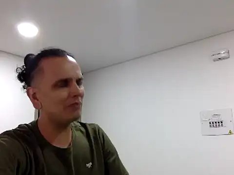 Snapshot of KianxxTeach chatting on March 29, 2026, 9:49 pm KianxxTeach online show from March 29, 2026, 9:49 pm