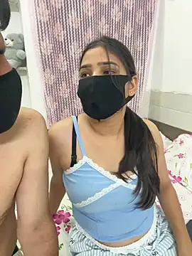 Sex Queen aaraya online show from July 7, 2026, 4:32 pm