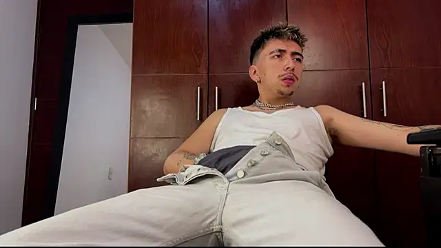 liamty luxor online show from October 20, 2025, 1:18 am