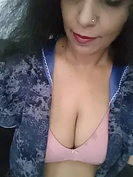Deepa Sharma143 online show from July 27, 2026, 1:56 am