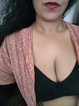 Deepa Sharma143 online show from July 5, 2026, 6:09 am