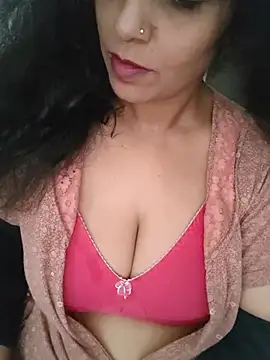 Deepa Sharma143 online show from July 23, 2026, 1:52 am