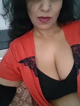 Snapshot of Deepa_Sharma143 chatting on June 7, 2026, 1:22 am Deepa Sharma143 online show from June 7, 2026, 1:22 am