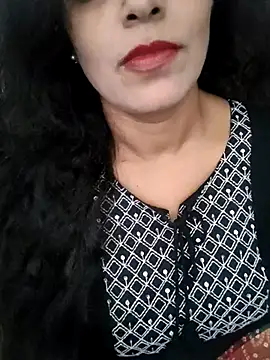 Deepa Sharma143 online show from September 22, 2025, 5:13 am