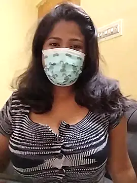 HAANNIAA online show from September 12, 2025, 6:07 pm