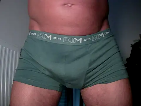 Xfroska online show from October 7, 2025, 9:38 pm