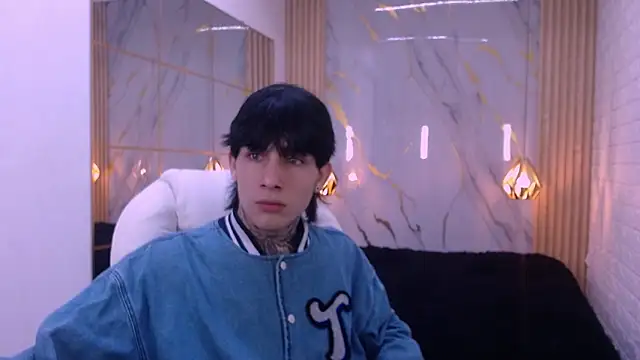 Iantwink18 online show from March 7, 2026, 3:46 am