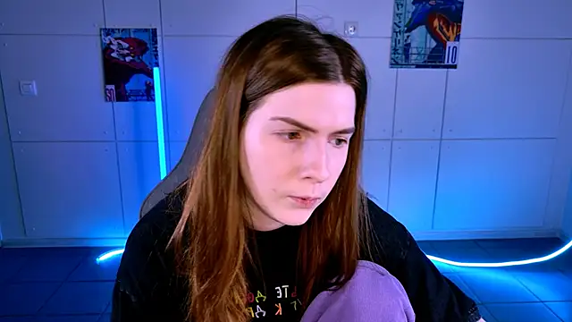 AliceCUNTach online show from November 26, 2025, 5:07 am