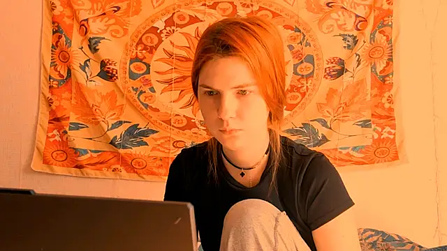 AliceCUNTach online show from July 18, 2026, 5:05 am