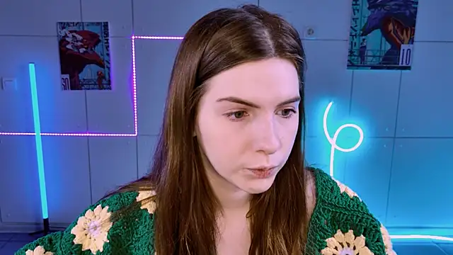 AliceCUNTach online show from September 21, 2025, 5:12 am