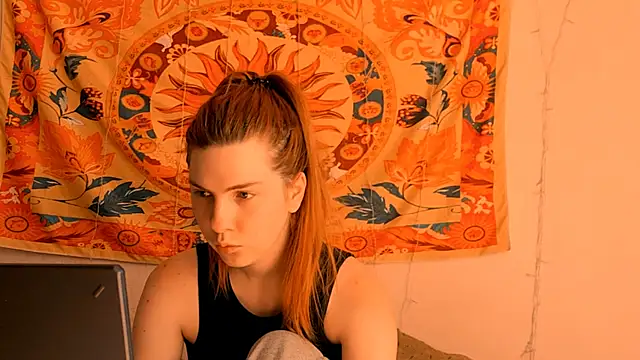 AliceCUNTach online show from June 12, 2026, 5:05 am