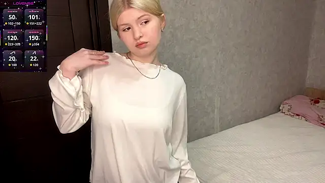 ShontaWasilko online show from February 15, 2026, 8:41 pm