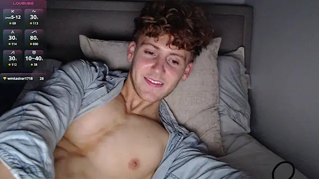 DominantAlex18 online show from March 19, 2026, 2:44 am