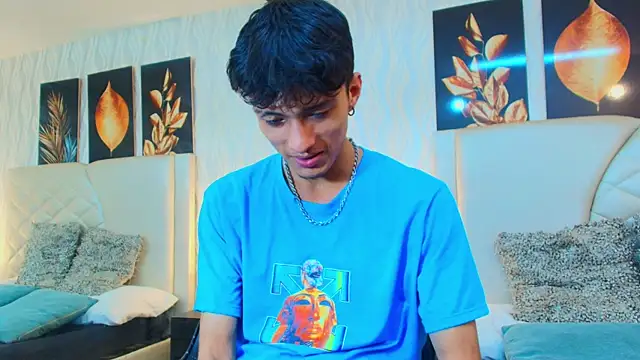 Lean Portman online show from September 26, 2025, 8:49 pm