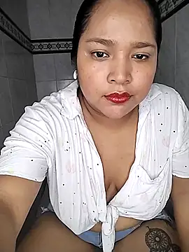 Angelly ricura online show from December 18, 2025, 3:16 pm