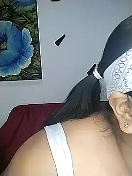 Angelly ricura online show from October 7, 2025, 2:29 pm