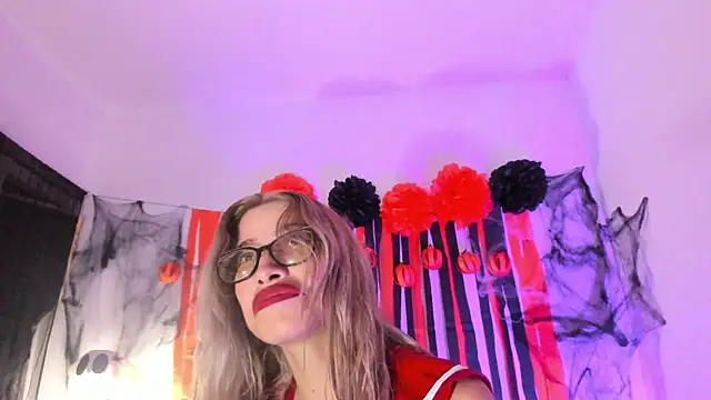 MerryyMendez online show from October 11, 2025, 1:17 am