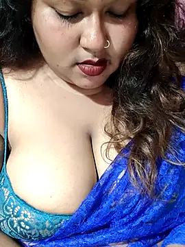 hotbhabhi011 online show from July 18, 2026, 12:14 pm