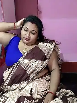 Snapshot of hotbhabhi011 chatting on March 2, 2026, 3:18 am hotbhabhi011 online show from March 2, 2026, 3:18 am