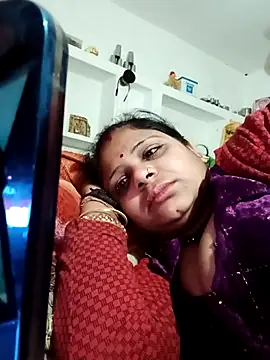 Snapshot of Rani_sahiba chatting on February 14, 2026, 7:36 pm Rani sahiba online show from February 14, 2026, 7:36 pm