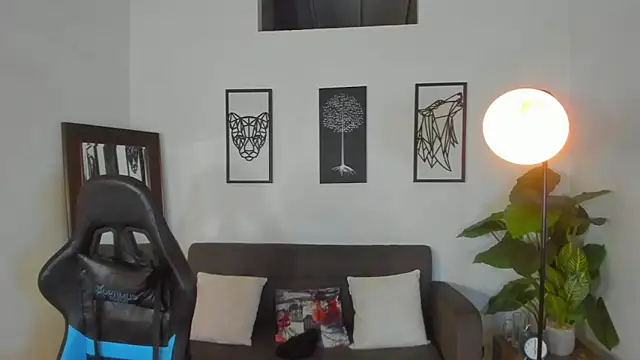 Snapshot of Justin_kingX7 chatting on March 2, 2026, 7:15 am Justin kingX7 online show from March 2, 2026, 7:15 am