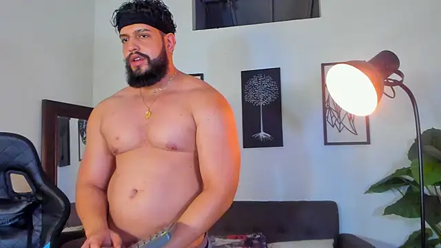 Justin kingX7 online show from June 5, 2026, 6:52 am