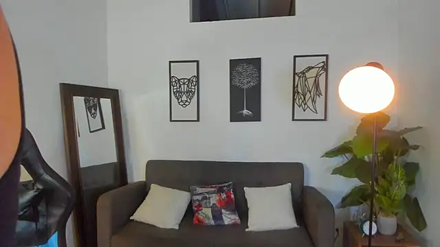 Snapshot of Justin_kingX7 chatting on March 7, 2026, 2:07 am Justin kingX7 online show from March 7, 2026, 2:07 am