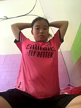 viluna online show from October 13, 2025, 4:58 am