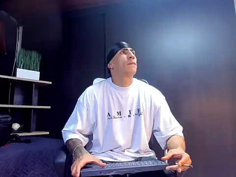 adrian ray online show from October 8, 2025, 6:19 pm