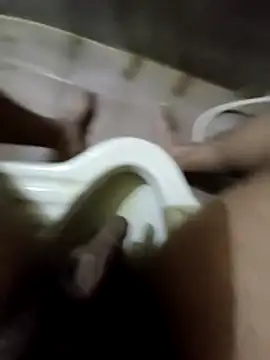 mommylover5 online show from March 15, 2026, 7:04 am