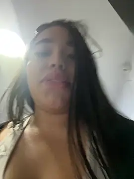 SofiaWildee online show from September 22, 2025, 10:05 pm