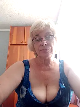 52MiaLove02 online show from July 7, 2026, 1:25 pm
