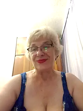 52MiaLove02 online show from July 26, 2026, 6:15 pm