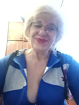 52MiaLove02 online show from January 17, 2026, 7:01 am