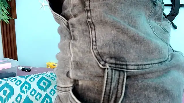 Snapshot of valeria18sexy chatting on November 10, 2025, 3:22 am valeria18sexy online show from November 10, 2025, 3:22 am