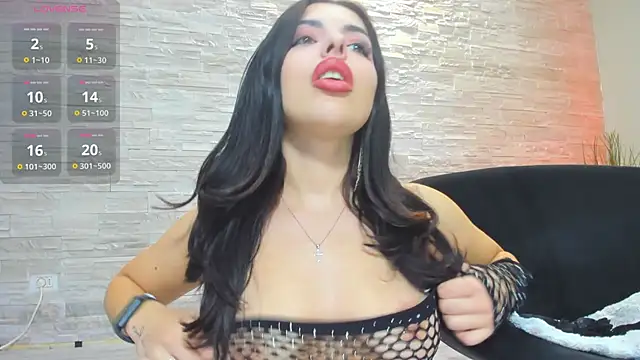 Jelly Bee online show from October 5, 2025, 7:48 pm