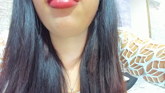 Jelly Bee online show from October 1, 2025, 7:40 pm