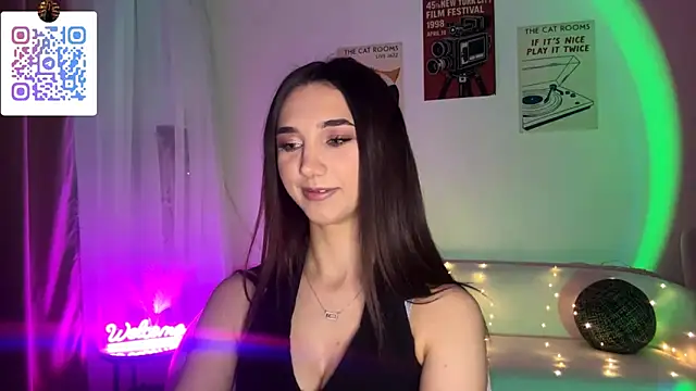 LinaMour online show from March 7, 2026, 10:26 pm